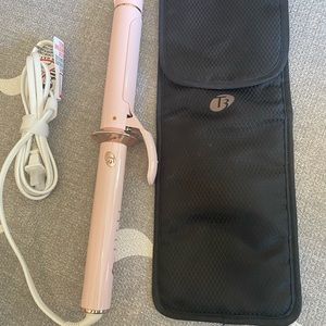 T3 Twirl 1.25 Inch Ceramic Curling Iron